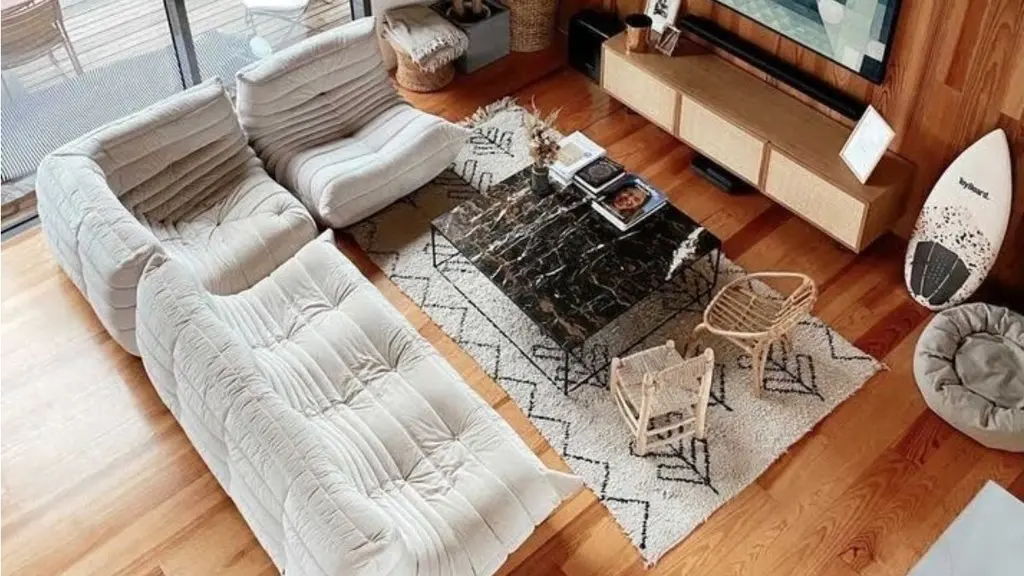 Ligne Roset - Togo