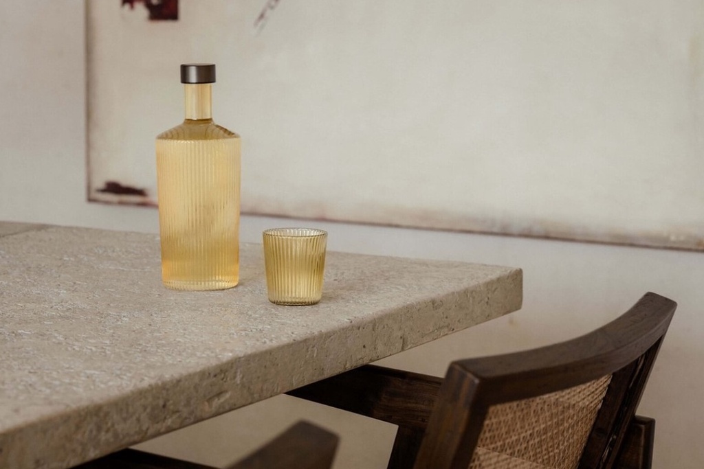 stalportcontemporain-paveau-bottle