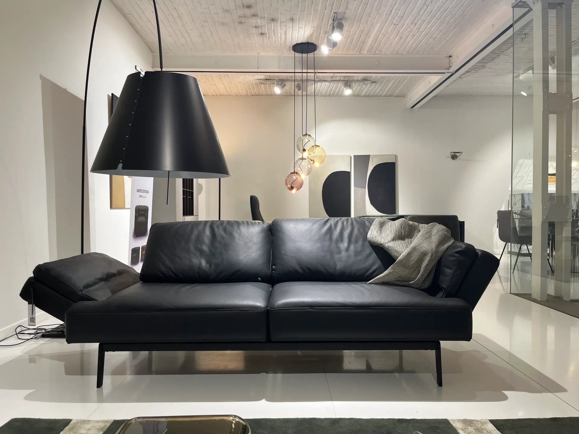 [desede-ds747-expo] DS 747/03