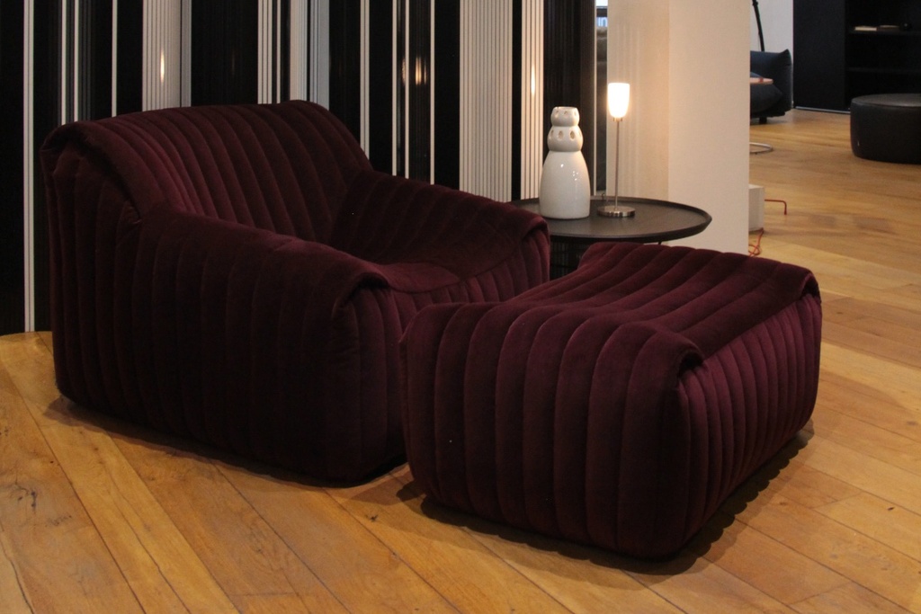 [ligneroset-sandra-expo] Sandra + pouf