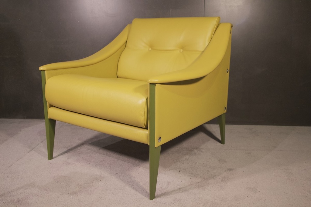 [poltrona frau-dez mi-h (1)-expo] Dezza Mi-Haut (1)