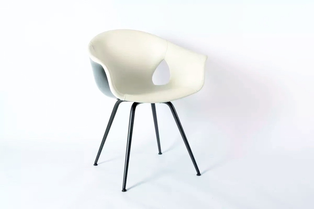 [poltrona frau-ginger ale-expo] Ginger Ale